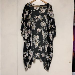 Brandy Melville kimono cover up